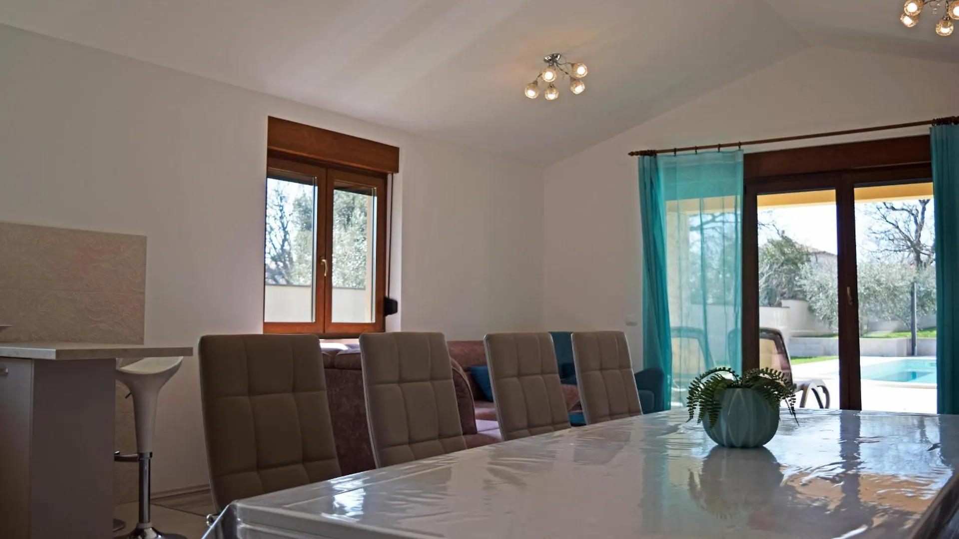 Villa Markulin Near Medulin For 8 People Only 2Km From The Beach Sisan 0*,